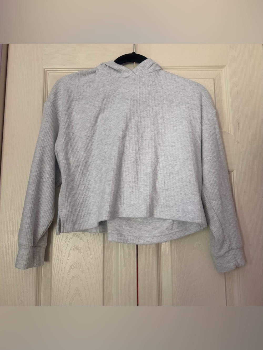 Girls Old Navy Light Gray Cropped Hoodie